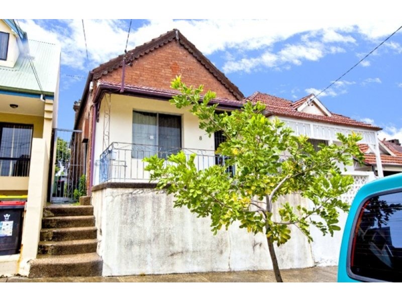 8 O’Hara  Street, Marrickville NSW 2204