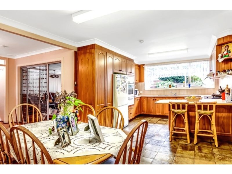 31 McIntyre  Crescent, Sylvania Waters NSW 2224