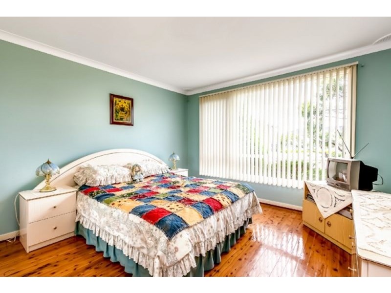 31 McIntyre  Crescent, Sylvania Waters NSW 2224