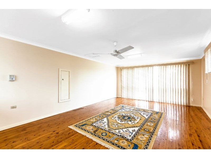 31 McIntyre  Crescent, Sylvania Waters NSW 2224