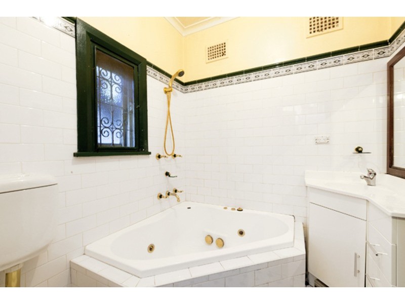 3 John Street, Petersham NSW 2049