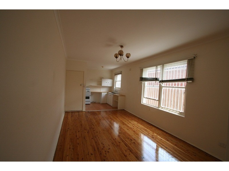 2/114 Silver Street, St Peters NSW 2044