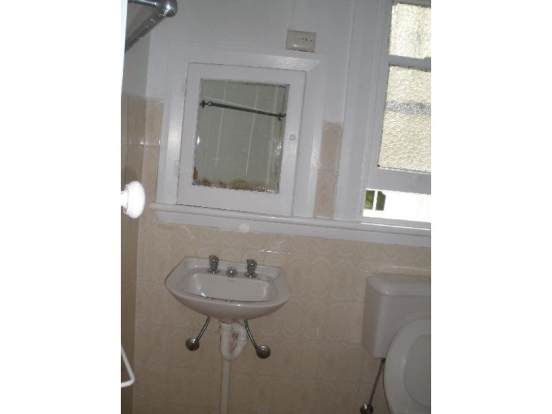 2/49 Victoria Street, Lewisham NSW 2049