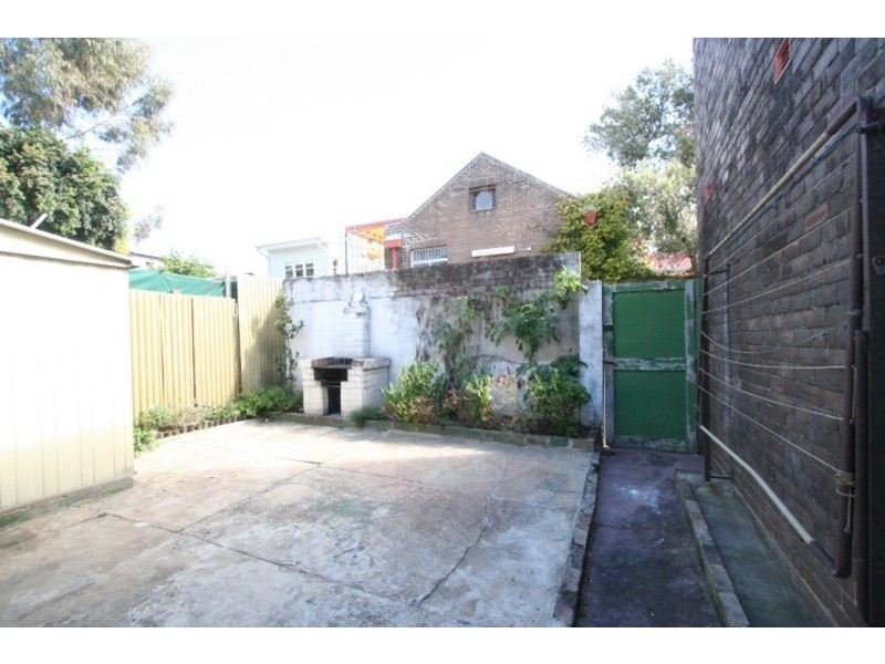 25 Hopetoun, Camperdown NSW 2050