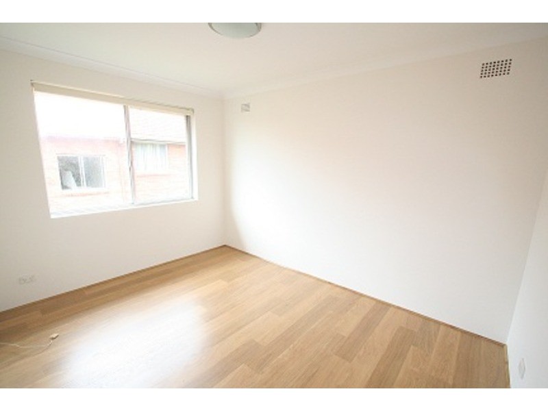12/12-16 Schwebel Street, Marrickville NSW 2204