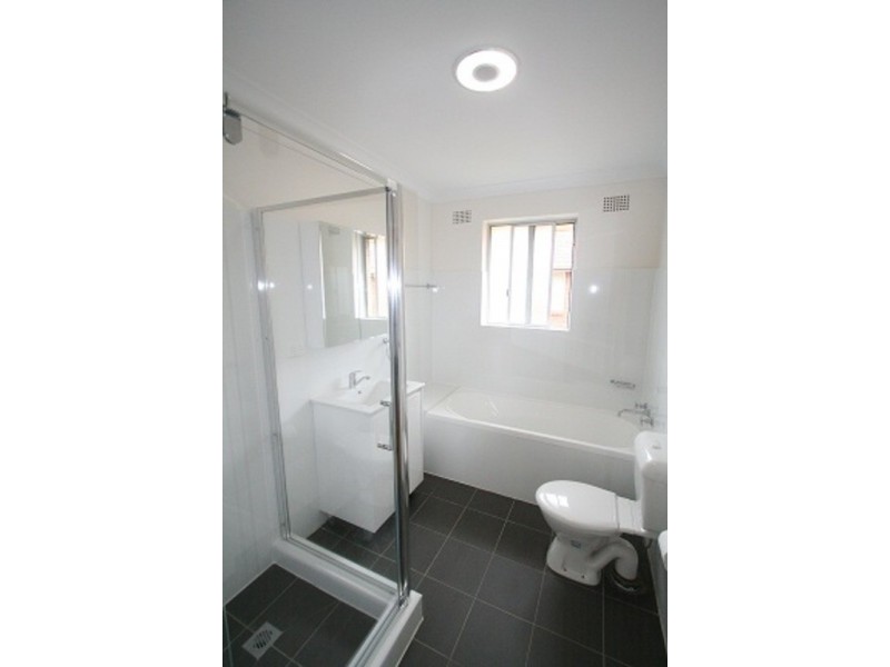 12/12-16 Schwebel Street, Marrickville NSW 2204