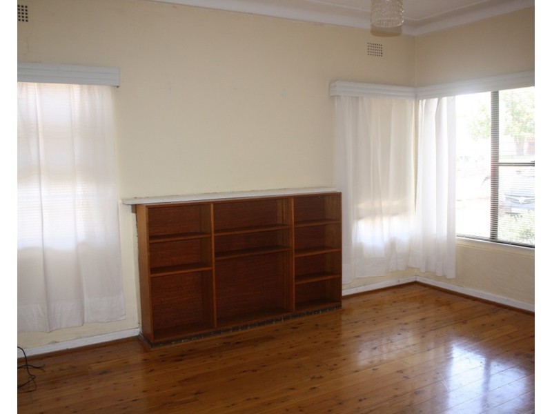 20 Peffer Street, Panania NSW 2213