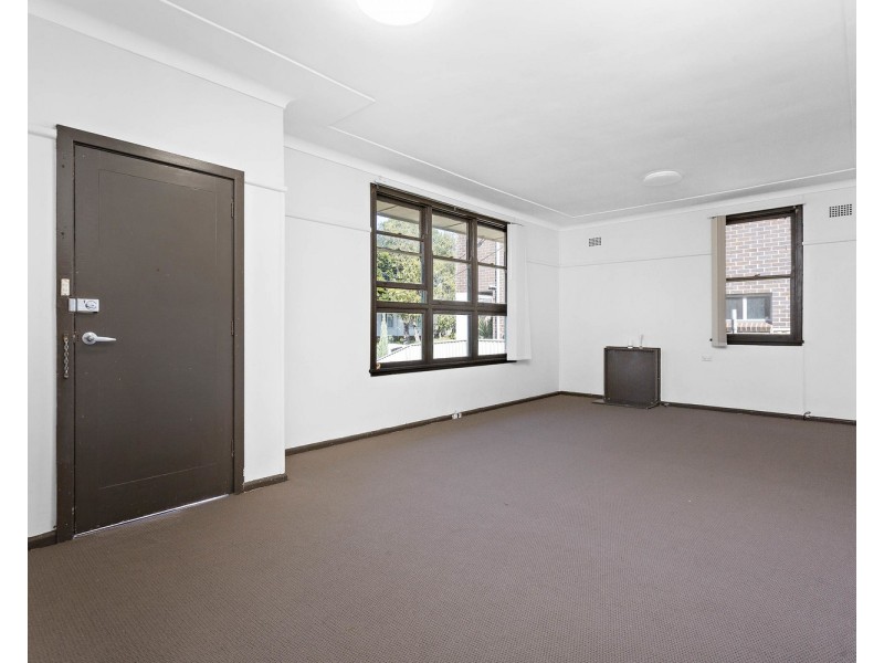 42 Hendy Avenue, Panania NSW 2213