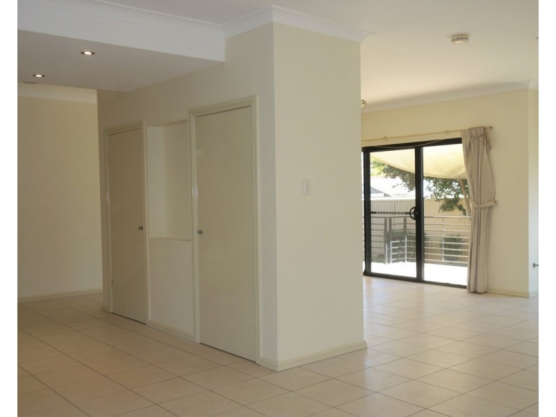 2A Snowsill Avenue, Padstow NSW 2211