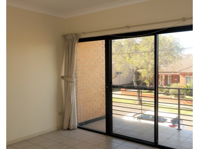 2A Snowsill Avenue, Padstow NSW 2211