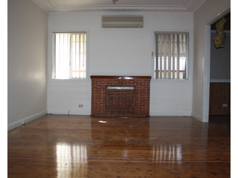 87 Watson Road, Padstow NSW 2211