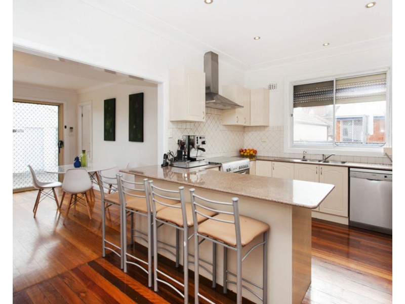 128 Arab Road, Padstow NSW 2211