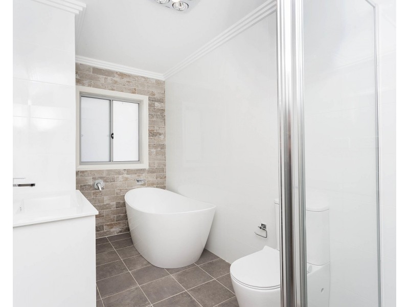 46 Amiens Avenue, Milperra NSW 2214