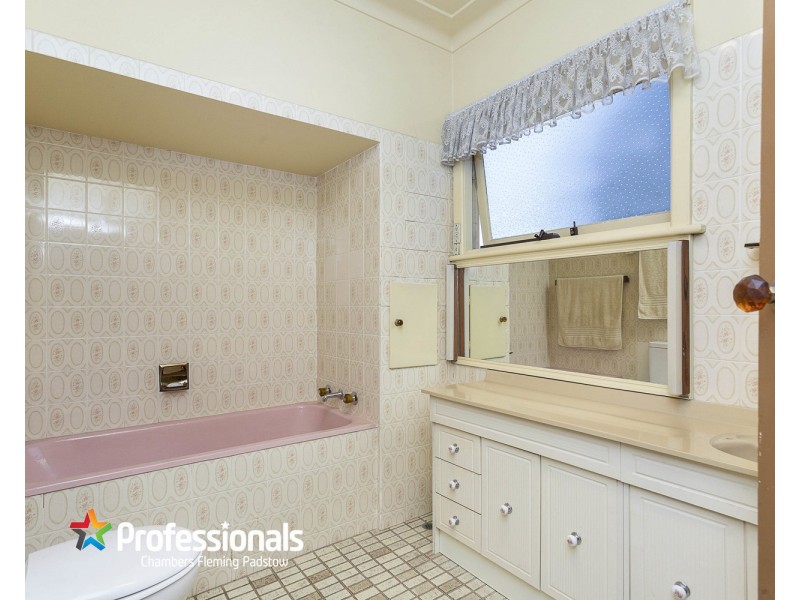 20 Hall Crescent, Padstow NSW 2211