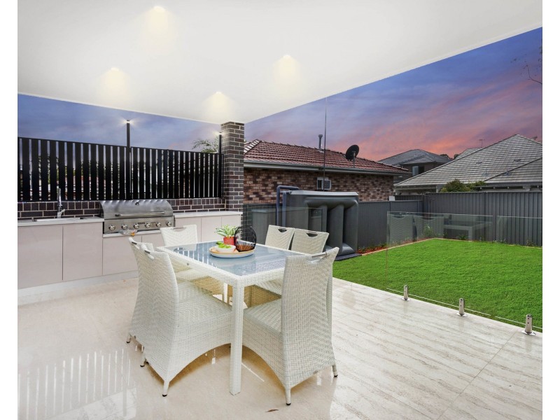 6A Lindsay Street, Panania NSW 2213