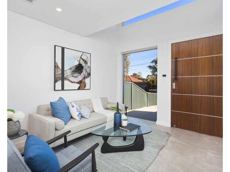 5 Hazelglen Avenue, Panania NSW 2213