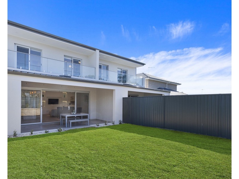 5 Hazelglen Avenue, Panania NSW 2213