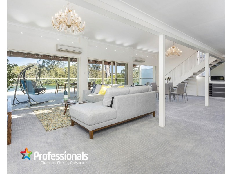 590 Henry Lawson Drive, East Hills NSW 2213