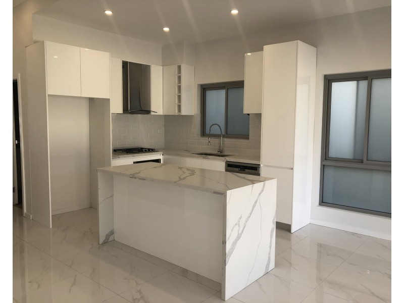 2 Truro Parade, Padstow NSW 2211