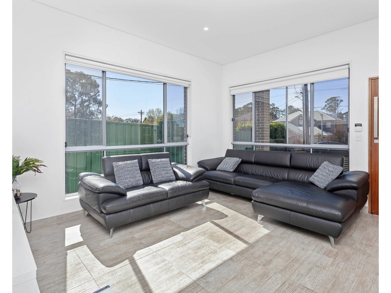 136 Picnic Point Road, Picnic Point NSW 2213