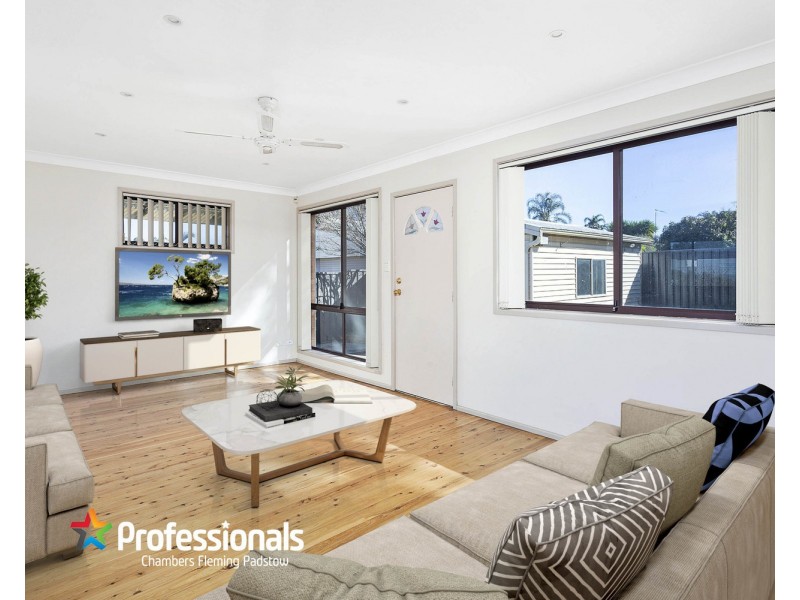 5 Warlencourt Avenue, Milperra NSW 2214