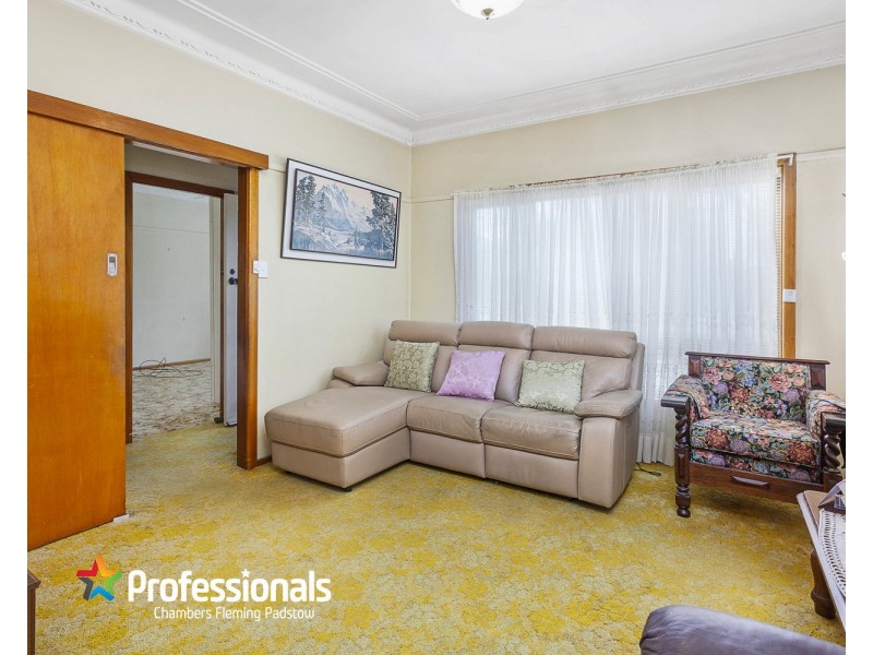 9 Alamein Road, Revesby Heights NSW 2212