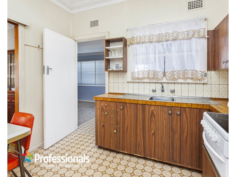 9 Alamein Road, Revesby Heights NSW 2212