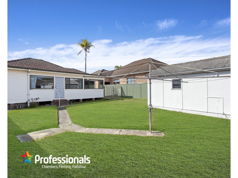 9 Alamein Road, Revesby Heights NSW 2212