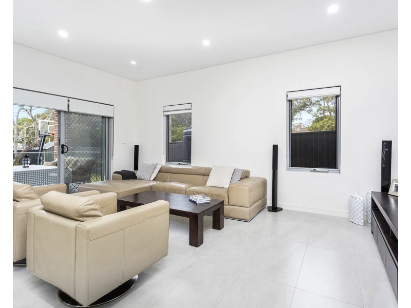 60 Uranus Road, Revesby NSW 2212