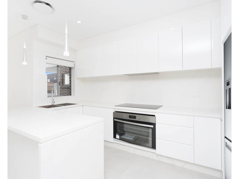 46A Amiens Avenue, Milperra NSW 2214