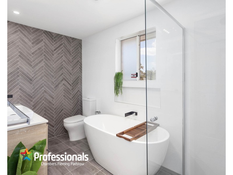 7 Meteren Close, Milperra NSW 2214