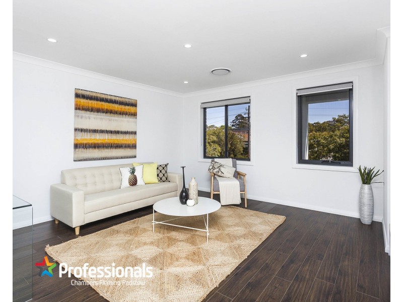 100 Mackenzie Street, Revesby NSW 2212