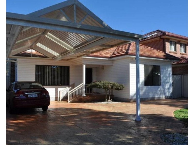 1A  Gloucester Avenue, Padstow NSW 2211