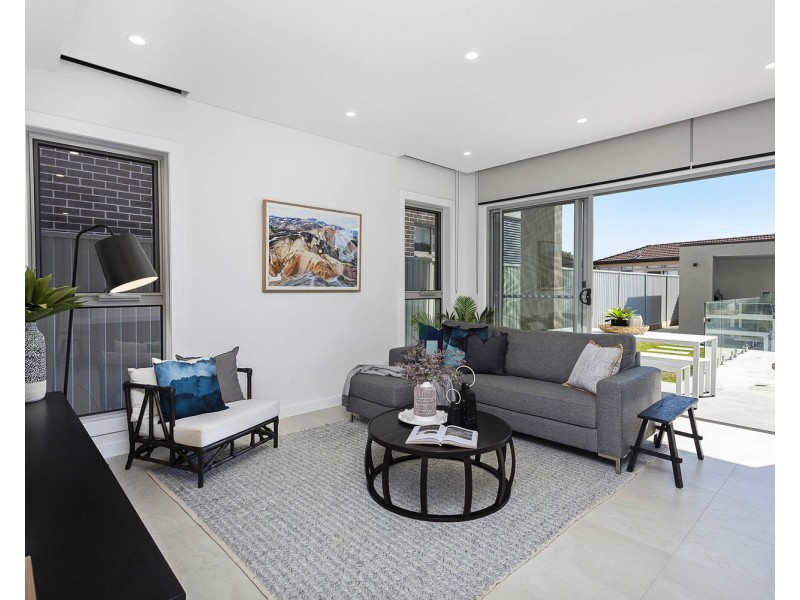 44 Amiens Avenue, Milperra NSW 2214