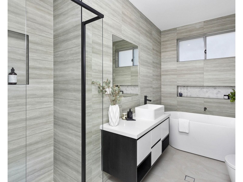 44 Amiens Avenue, Milperra NSW 2214