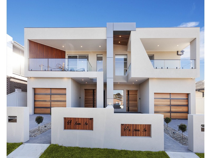 44 Amiens Avenue, Milperra NSW 2214