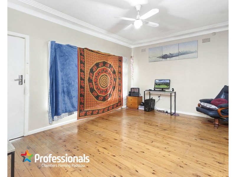 28 Alliance Avenue, Revesby NSW 2212