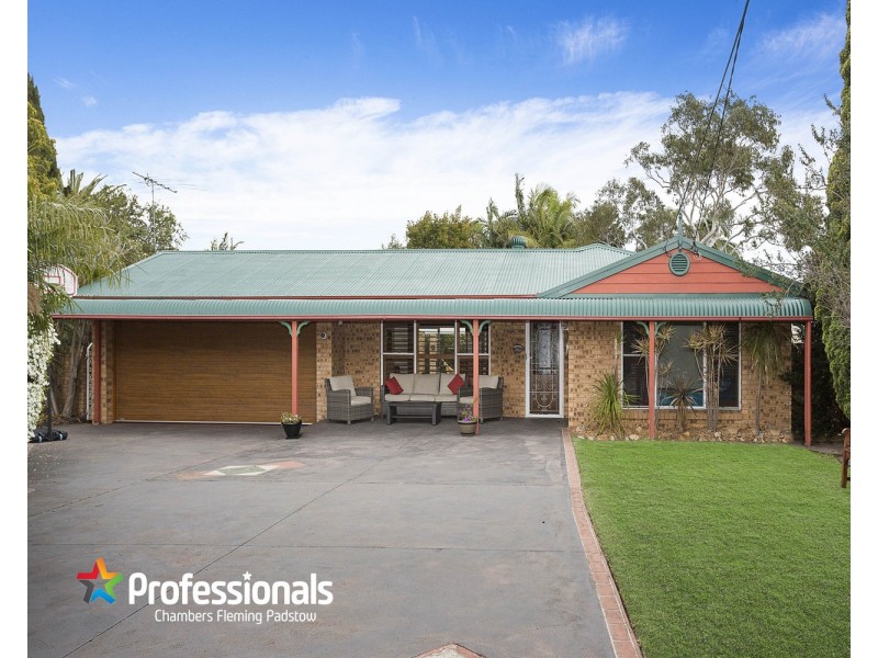 34 Eileen Street, Picnic Point NSW 2213