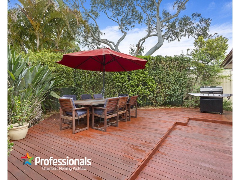 34 Eileen Street, Picnic Point NSW 2213