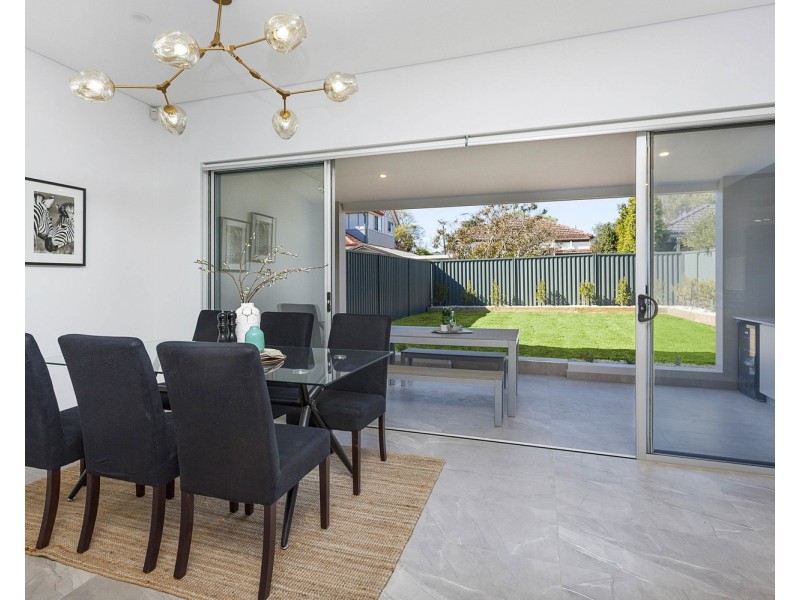 5A Hazelglen Street, Panania NSW 2213