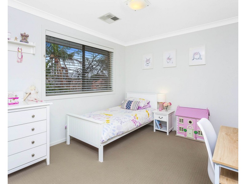 5 Sandra Avenue, Panania NSW 2213