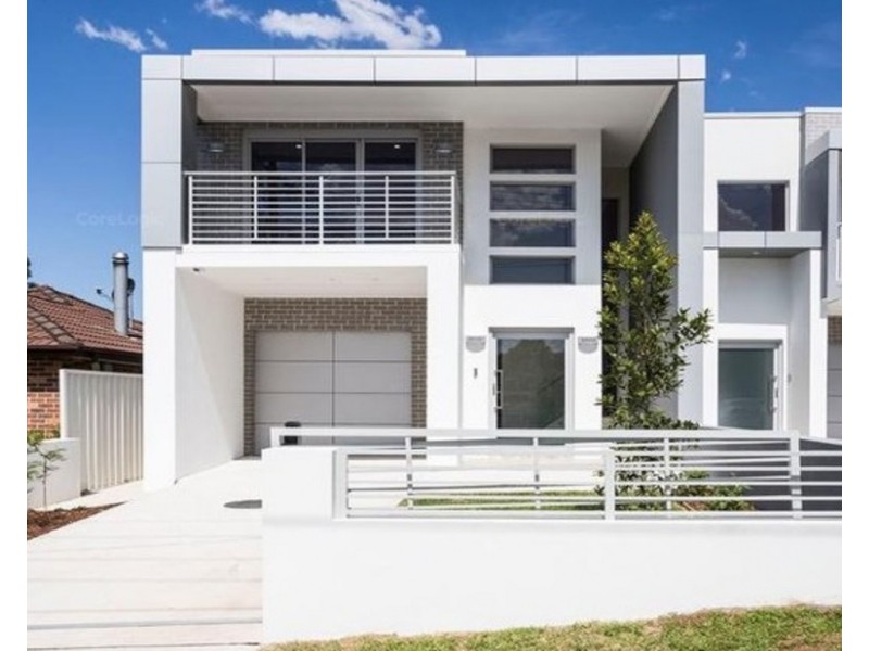 5 Woodburn Avenue, Panania NSW 2213