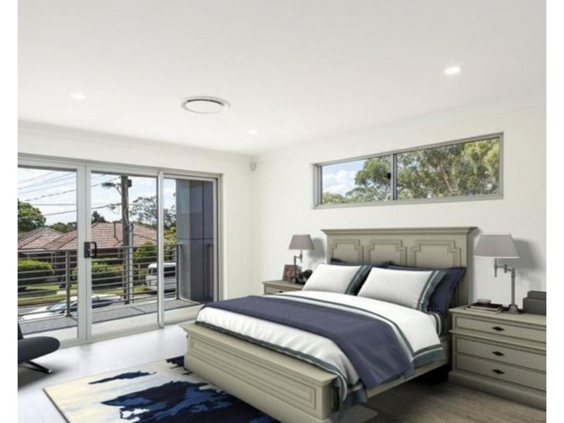 5 Woodburn Avenue, Panania NSW 2213