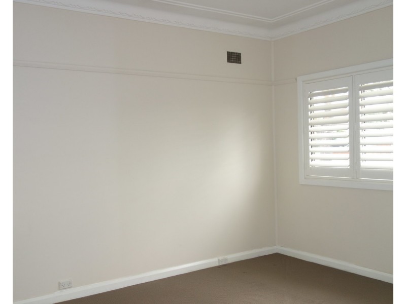 13 Chamberlain Road, Padstow NSW 2211