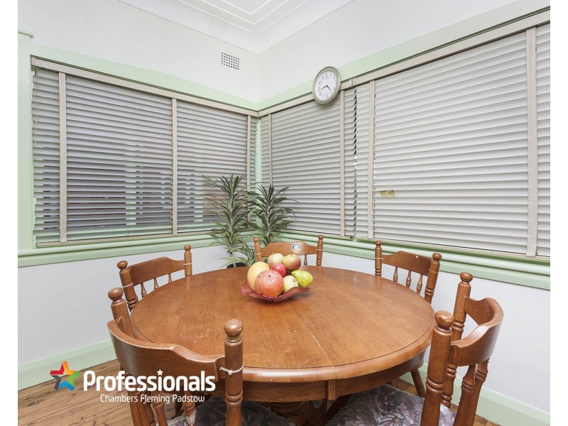 18 School Parade, Padstow NSW 2211