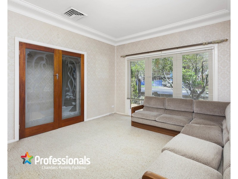 93 Kennedy Street, Picnic Point NSW 2213