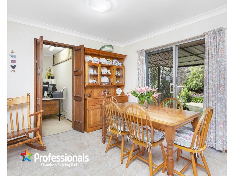 59 Apex Avenue, Picnic Point NSW 2213