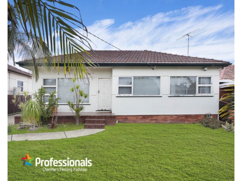 28 Alliance Avenue, Revesby NSW 2212