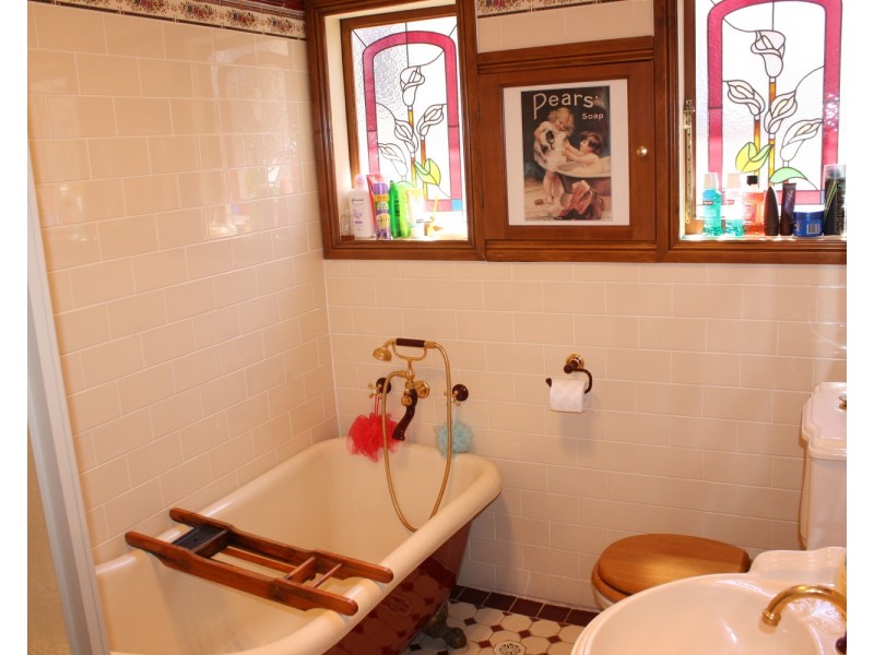 143 Howard Road, Padstow NSW 2211