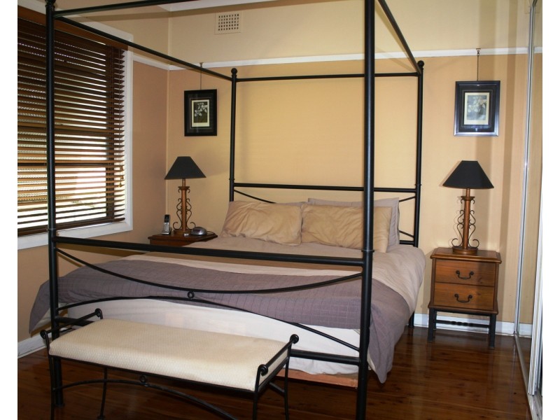 143 Howard Road, Padstow NSW 2211